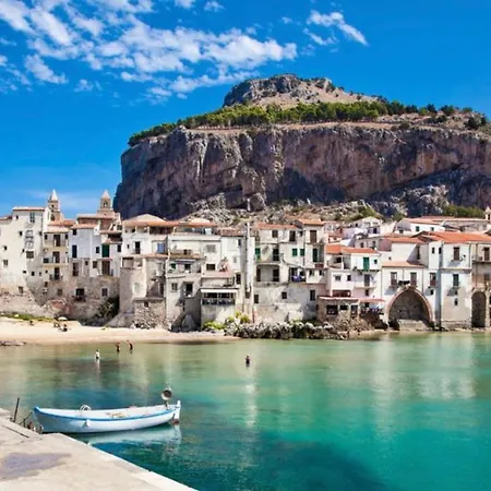 Antica Cefalu' Holiday home